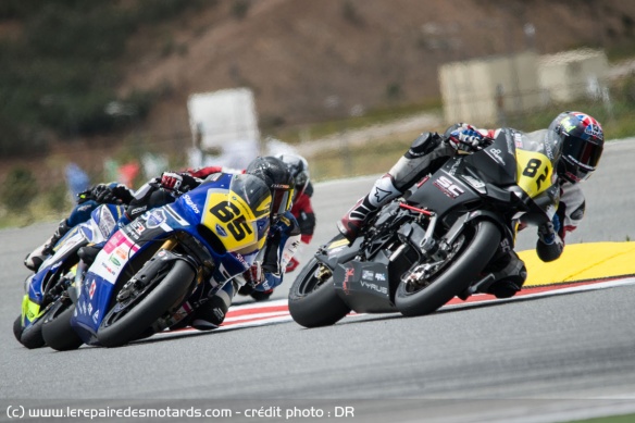 Bradley Ray sur la Vyrus Moto2 en CEV en 2015