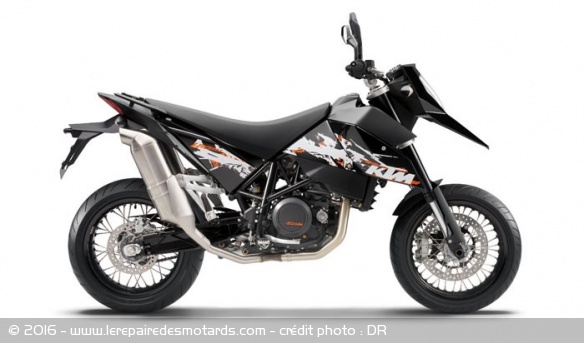 Les dix motos de série les plus moches : KTM 690 SM