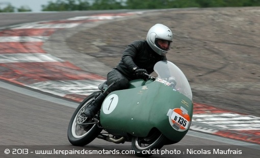 Coupes Moto Légende à Dijon-Prenois