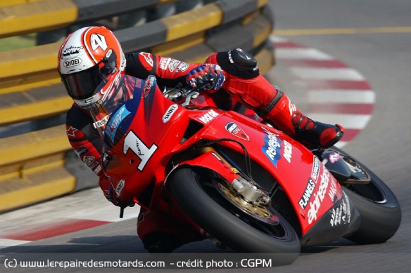 Michael Rutter est le pilote le plus titré de l'épreuve avec 8 victoires