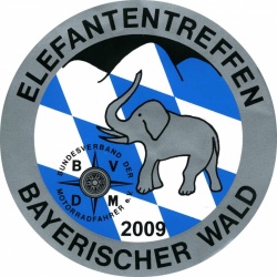 Elefantentreffen : neige, Bavière et bikers