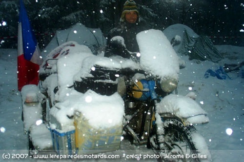 Elefantentreffen : neige, Bavière et bikers