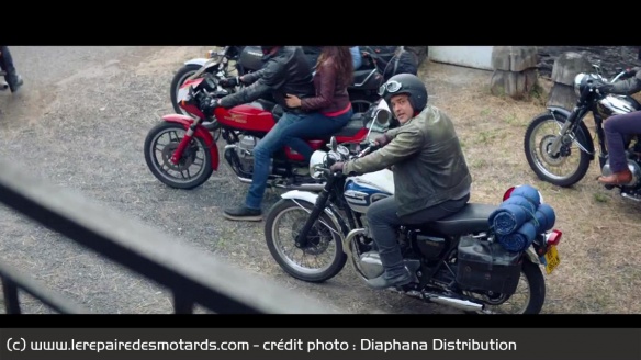 Shériff et son groupe de motards reprennent la route