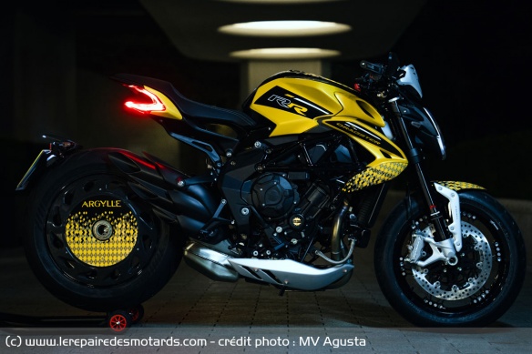 La prépa de Dragster RR réalisée par MV Agusta pour la promo du film