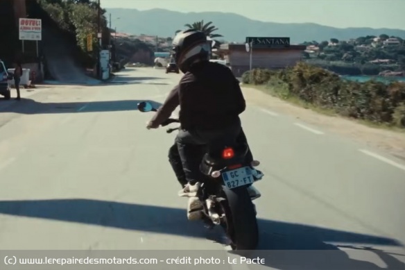 Saveriu en virée sur la Yamaha MT-03 Saveriu en virée sur la Yamaha MT-03