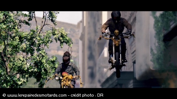 Toutes les motos du film sont des enduros KTM