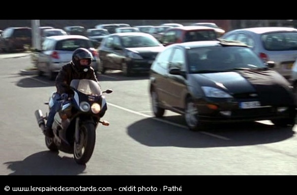 Franck sur sa Yamaha FZR