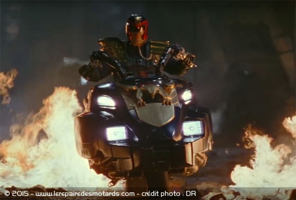 Le Judge Dredd sur sa Lawmaster