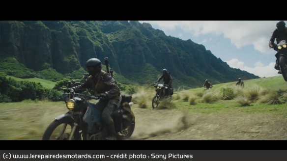 Des motocross dans le reboot de Jumanji Des motocross dans le reboot de Jumanji