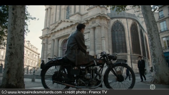 Série moto : La Garçonne Série moto : La Garçonne