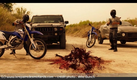 Dans Machete Kills, Machete tue, même des motards Dans Machete Kills, Machete tue, même des motards