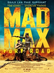 Max au guidon de sa moto 