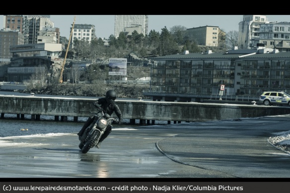 Lisbeth Salander au guidon de sa Ducati