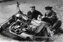 Film moto : Monsieur Taxi