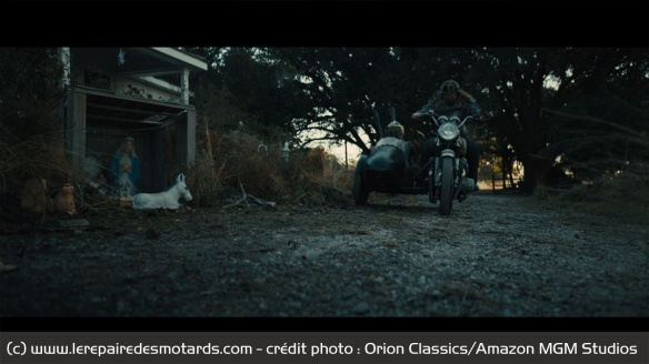 Le gang des Nailer en sidecar