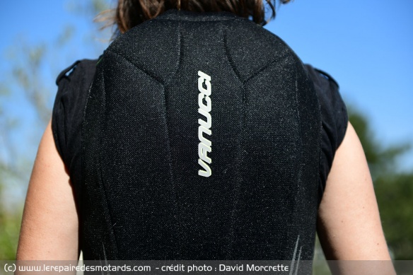 Gilet de protection, avec matelassage dorsal et ventral