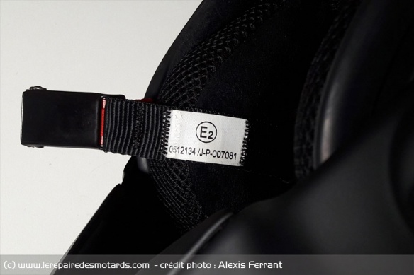 Un casque modulable, homologué jet et intégral en France selon la norme ECE 22-05