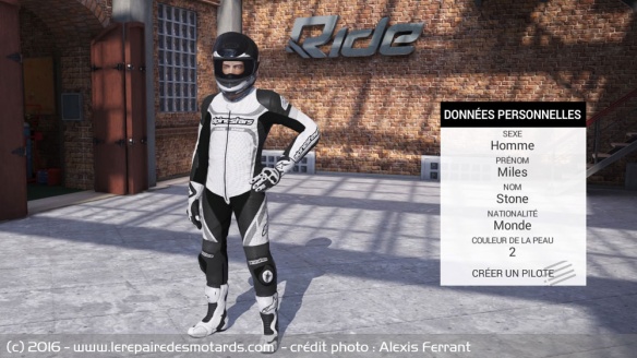 Pilote et motos sont très largement personnalisables