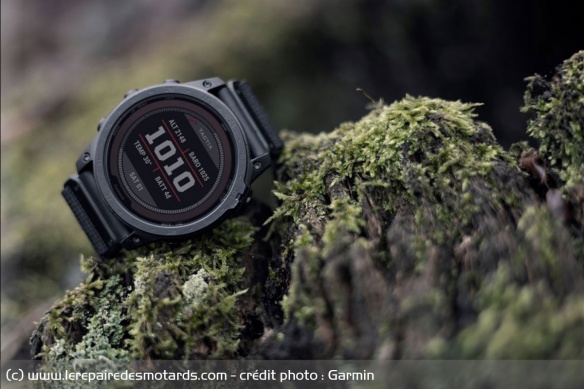 La montre connectée Garmin TACTIX 7