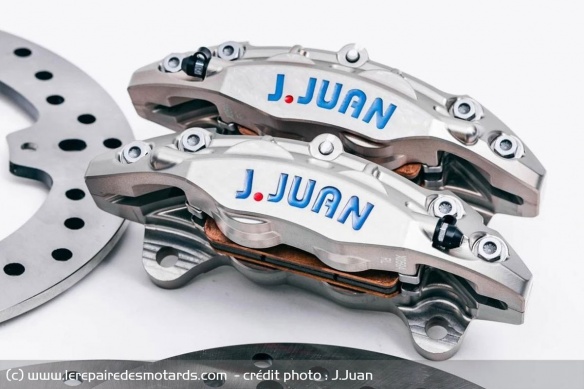 Les étriers J.Juan sont apparus à la fin des années 2000 Les étriers J.Juan sont apparus à la fin des années 2000