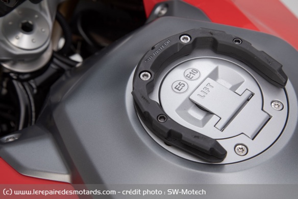 La dernière génération d'anneau de réservoir SW-Motech