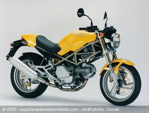 Ducati Monster 600 jaune 1995