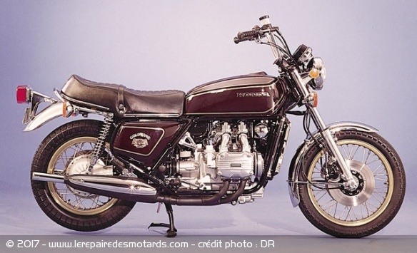 Génération Honda GoldWing, une 1000 LTD de 1976