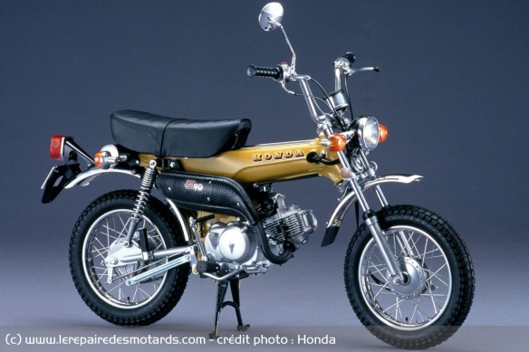 Honda ST90 Mighty Dax de 1972