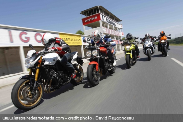 Génération Z 750 & Z 800, comparatif de roadsters