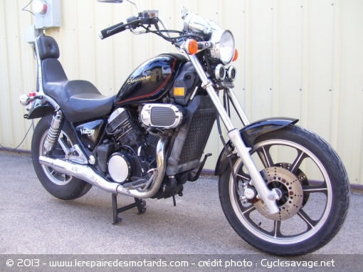 Kawasaki VN 700 millésime 1985