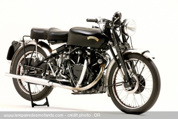 Le Top 10 des motos à avoir dans une collection : Vincent Black Shadow