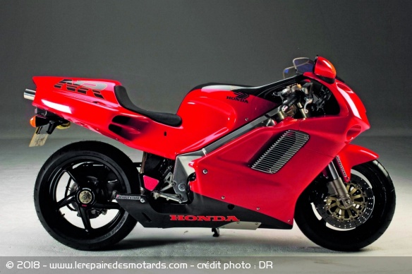 Le top 10 des motos promises à une brillante carrière : NR 750