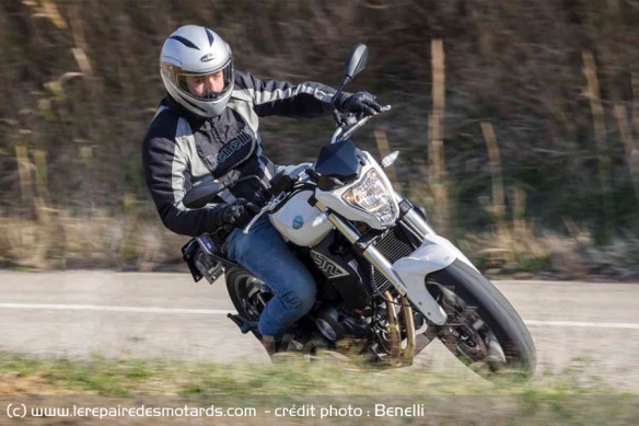 Benelli BN302