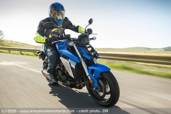 Suzuki GSX-S950