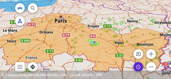 L'application payante OsmAnd permet de bénéficier du monde entier en cartes OSM (et marines), donc d'être guidé partout hors ligne. Plébiscitée par les randonneurs off-road, elle offre de nombreuses possibilités de personnalisation.