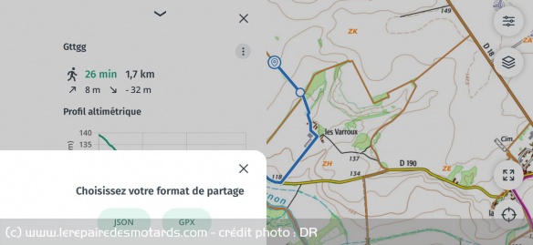 L'application IGN permet de créer facilement des itinéraires sur son smartphone et les exporter en format .gpx pour les lire avec des applications de navigation.