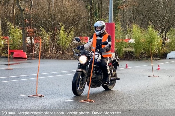 Permis moto A2 : l'épreuve hors circulation