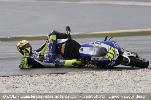 Sur circuit, les chutes donnent souvent lieu à des glissades - Crédit photo : David Reygondeau