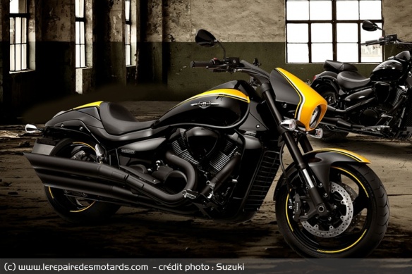 Suzuki M1800R
