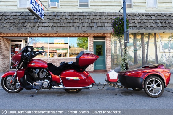 Remorques bagagère moto, ici sur Victory