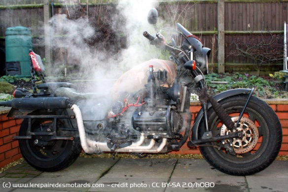 A peine acheté, la moto est déjà en panne...