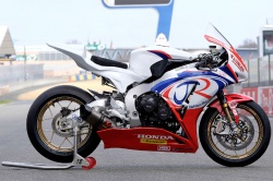 La Fireblade stock du team Honda Jackson Racing