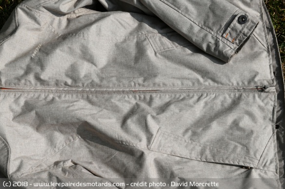 Le blouson Vanucci Tifoso en version femme Le blouson Vanucci Tifoso en version femme