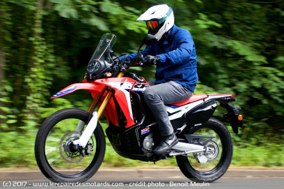 Essai des Alpinestars Jethro avec la Honda CRF250 Rally
