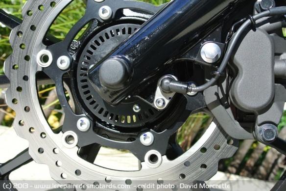 Freins Yamaha XV 950 Bolt R-Spec