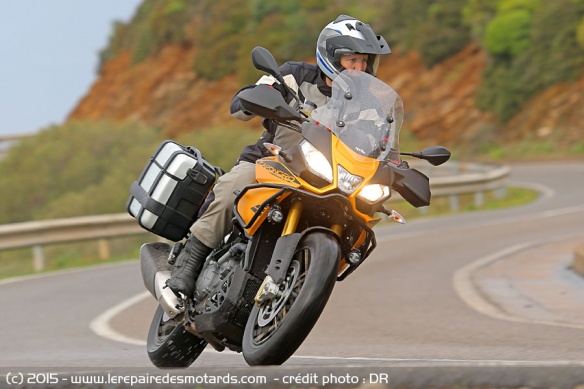 L'Aprilia Caponord 1200 Rally sur route