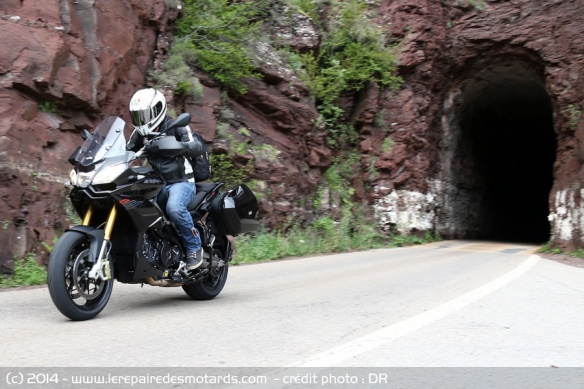 Essai Aprilia Caponord Travel Pack