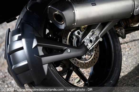 Echappement sur Aprilia Caponord 1200