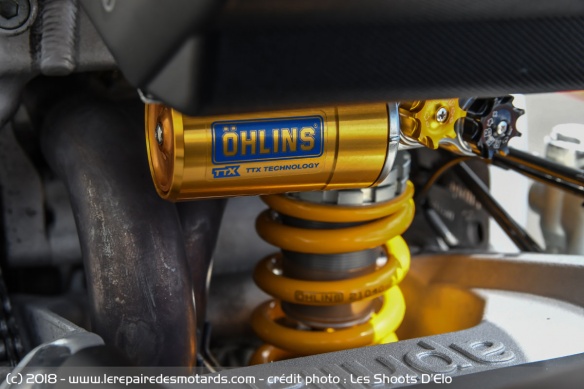 L'amortisseur Öhlins de la RF