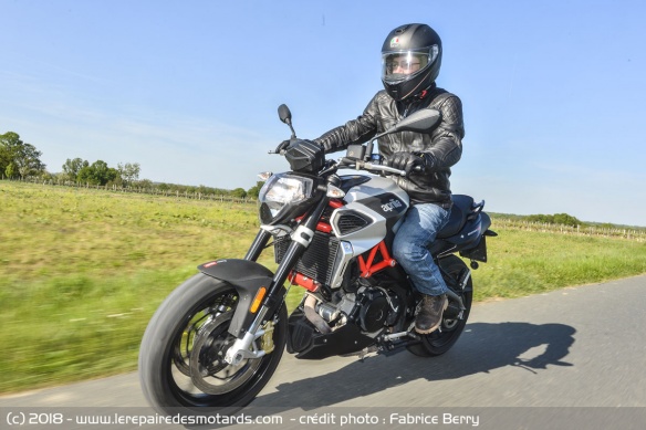 Essai Aprilia Shiver 900 sur autoroute